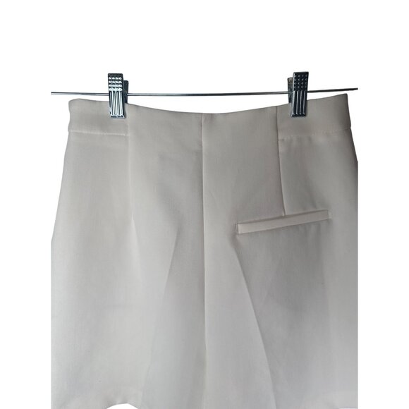 2/$30 ZARA XS High-Waist White Shorts With Angled Gold Buttons Pockets - Picture 7 of 11